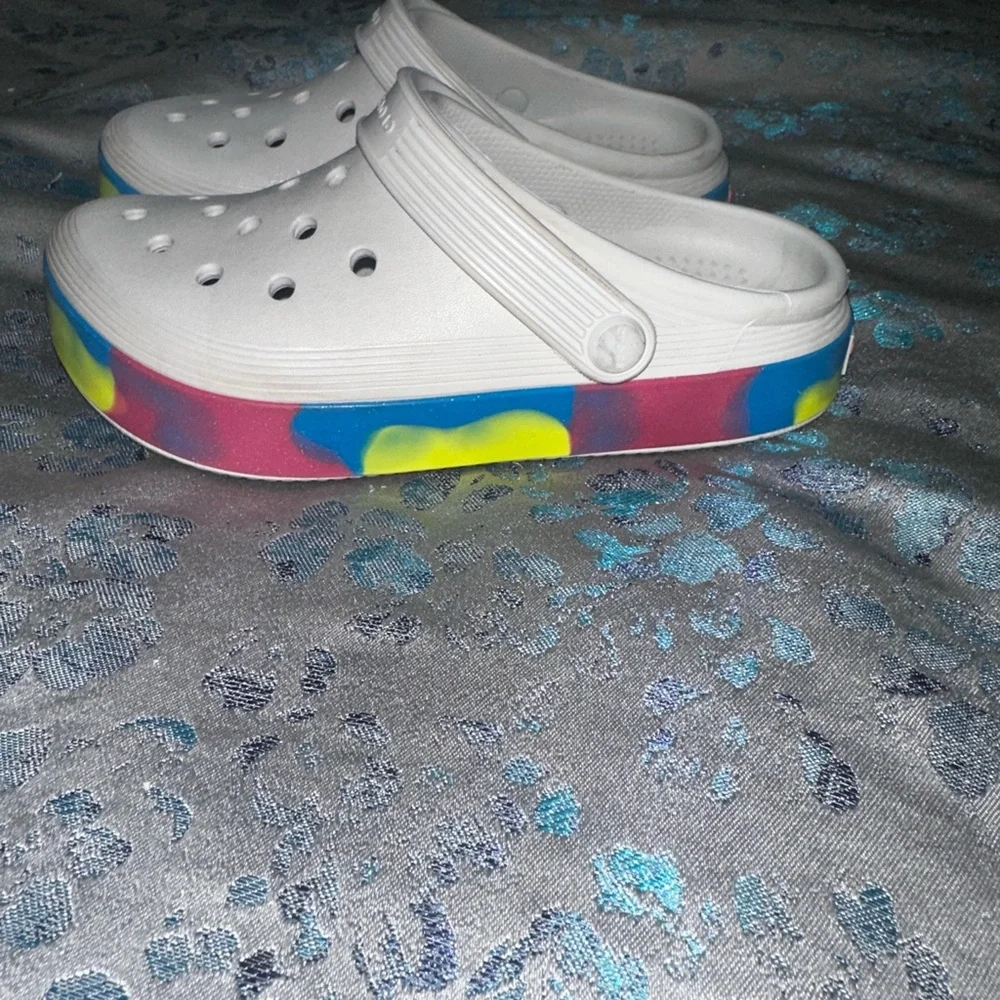CROCS Kids White Clogs with Rainbow Trim